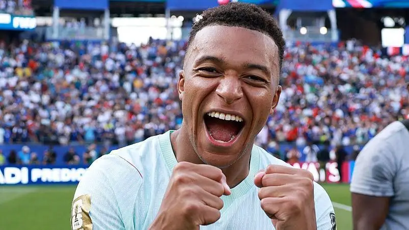 世界杯2026:德尚预测法国与西班牙的“精彩”半决赛