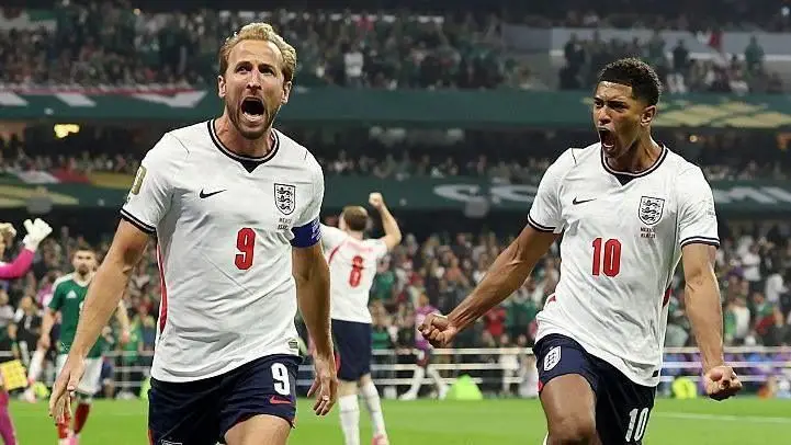 世界杯2026:英格兰球员乔丹·亨德森庆祝时手腕受伤